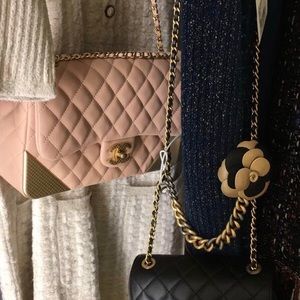 2017 CHANEL Limited Edition Pink Classic Flap Med